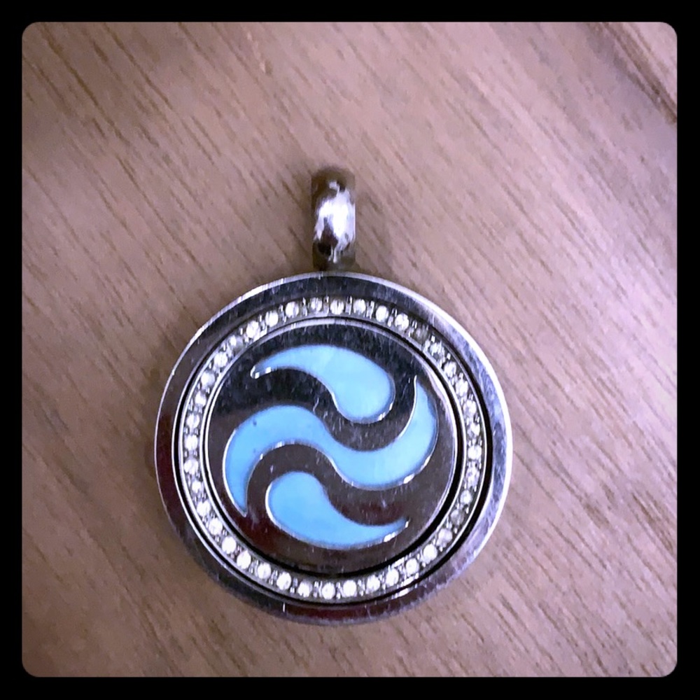 Bvlgari Bulgari Spinning Yin Yang pendant